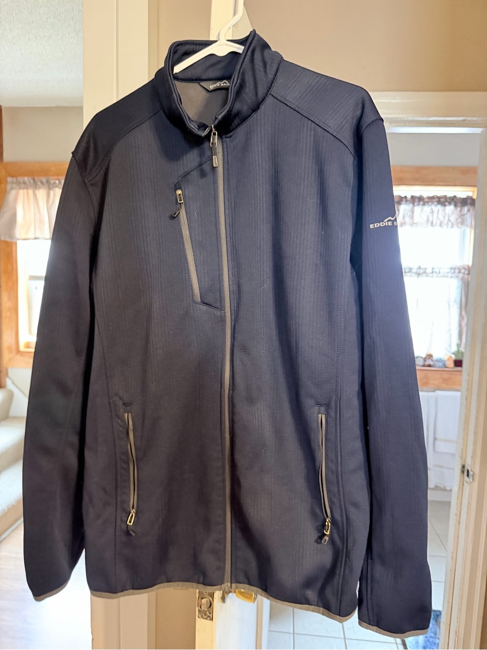 Eddie Bauer Men’s Dark Navy Lightweight Zip-Front Jacket